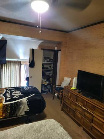 Gourmet kitchen with two 
              refrigerators at Alpha Omega Sober Living for men in Cherryland, HAyward, CA.